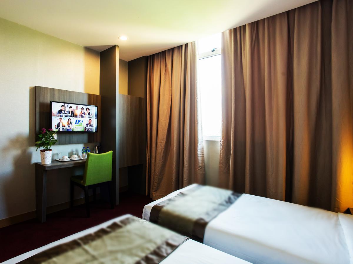 Ls Hotel Johor Bahru Bagian luar foto