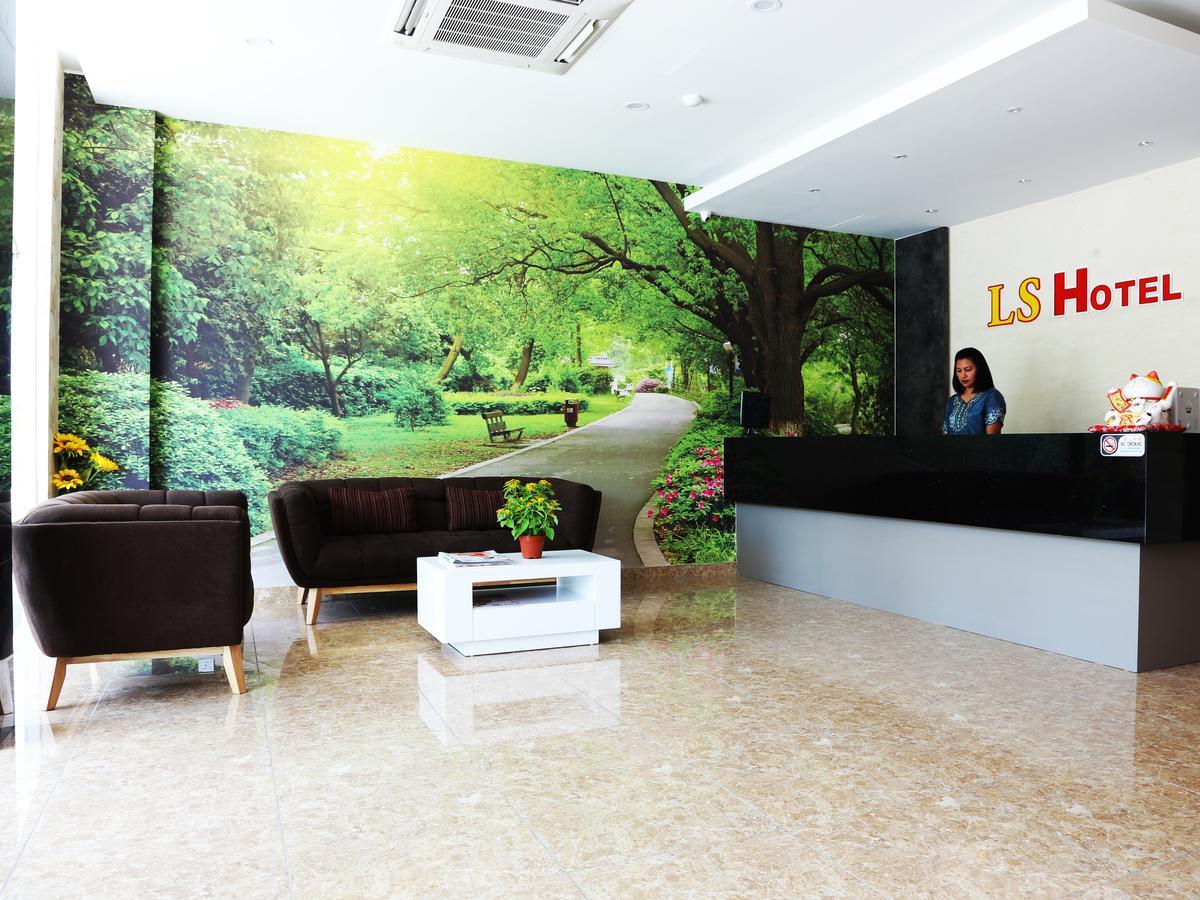 Ls Hotel Johor Bahru Bagian luar foto
